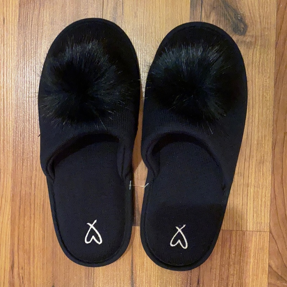 Womens Victoria’s Secret Slippers